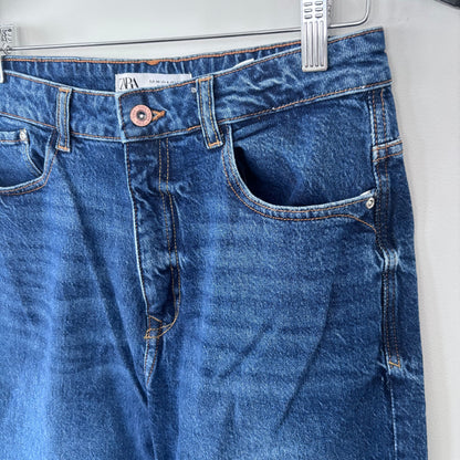 Zara High Rise Mom Jeans | Sz 8 or 29 (small fit)(CS18W8)