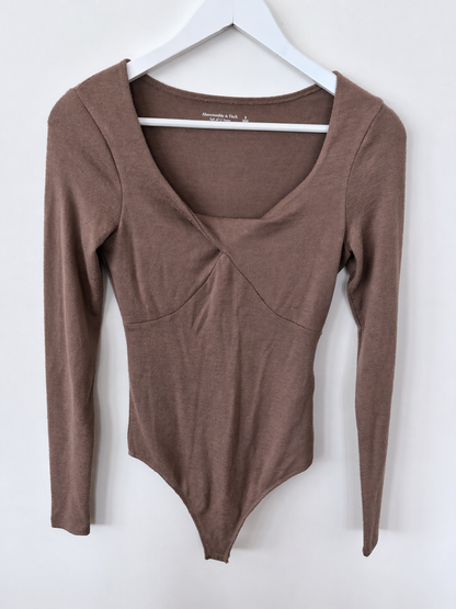 A&F Brown Soft & Cozy LS Bodysuit NWT | Sz Small