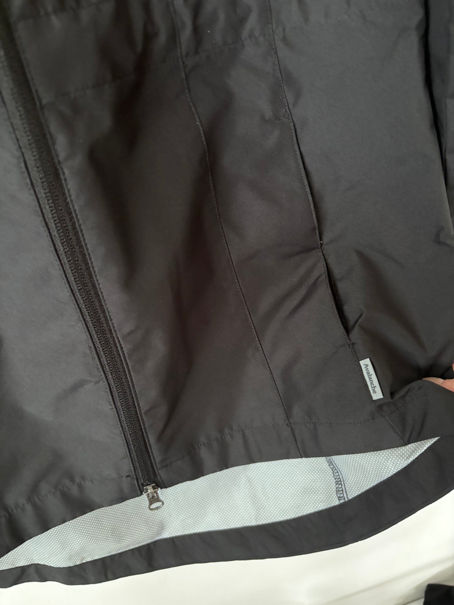 Outdoor Supply Co Shell Jacket Black | Sz Medium