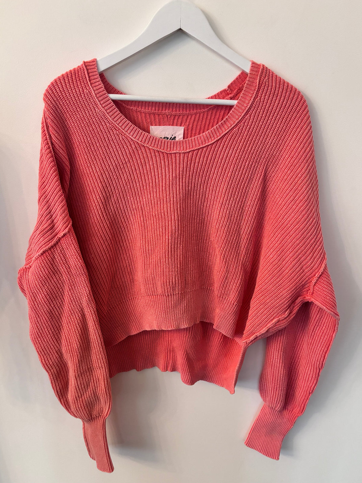 Aerie Beyond Sweater (Cropped) in Haute Coral | Sz Medium