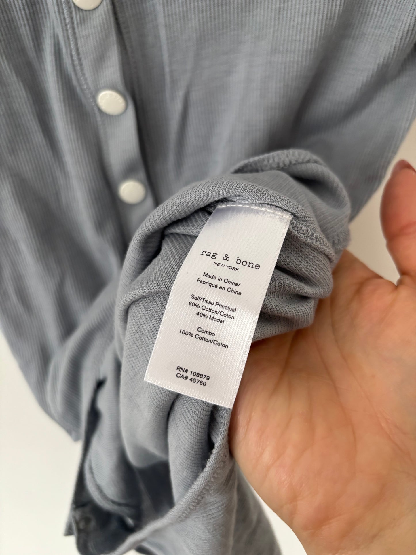 Rag & Bone Mac Ribbed Snap Henley Bodysuit | XS (J65AB1)