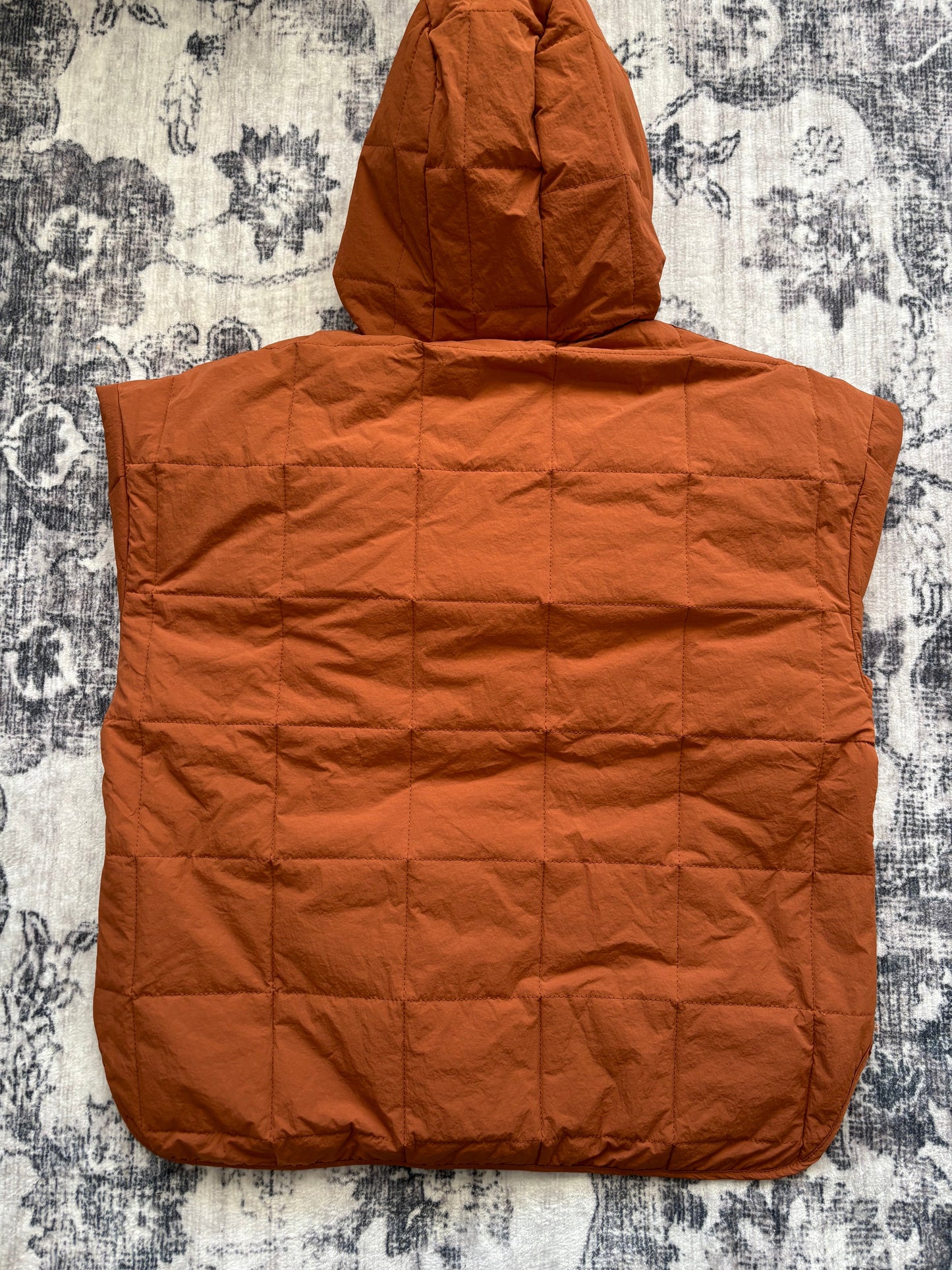 Orange Pullover Puffer Jacket | Small Oversized (May fit like large) (D007R5)