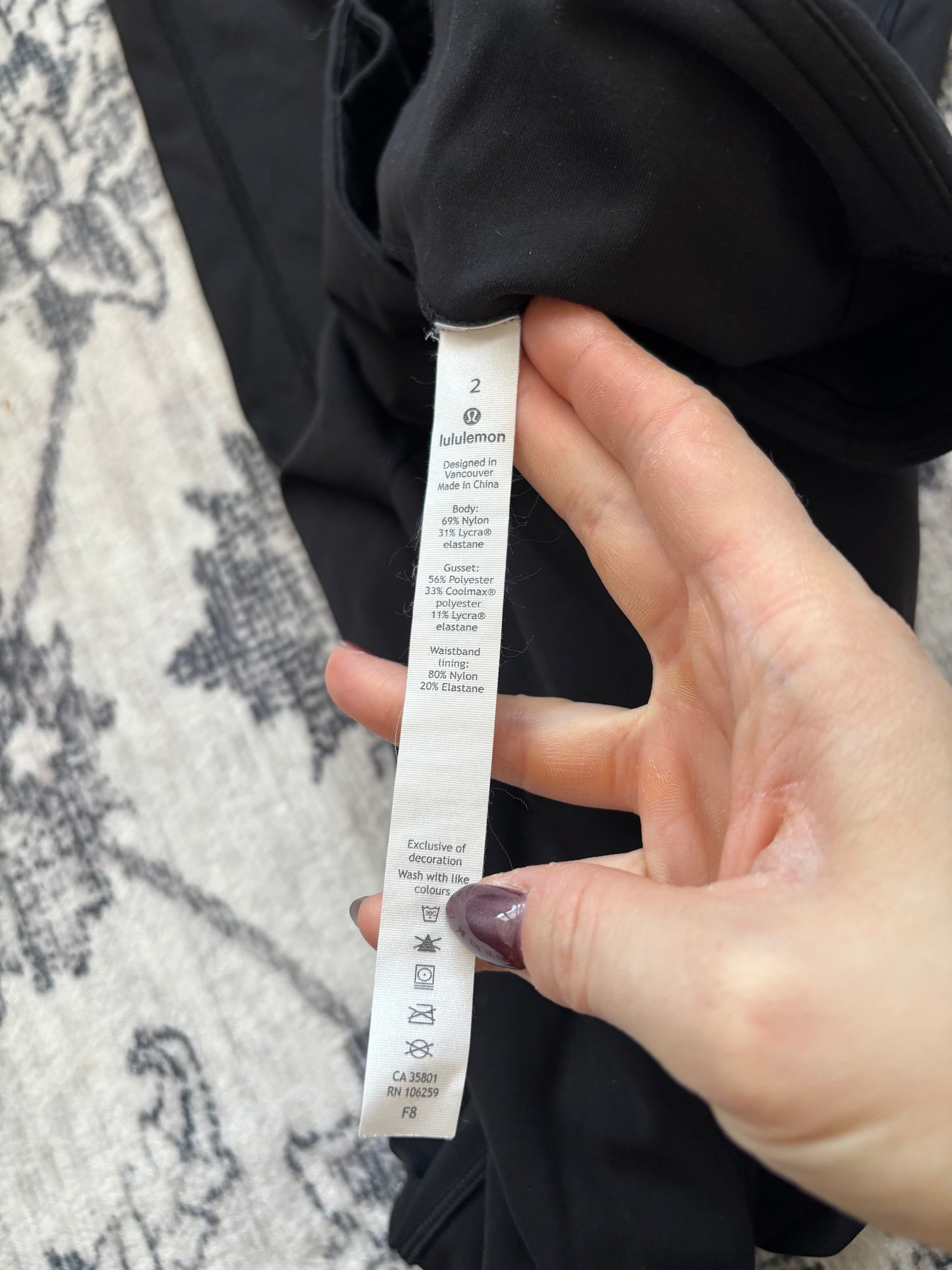 Lululemon Speed Up Tight | Sz 2 / 29" (D08A22)