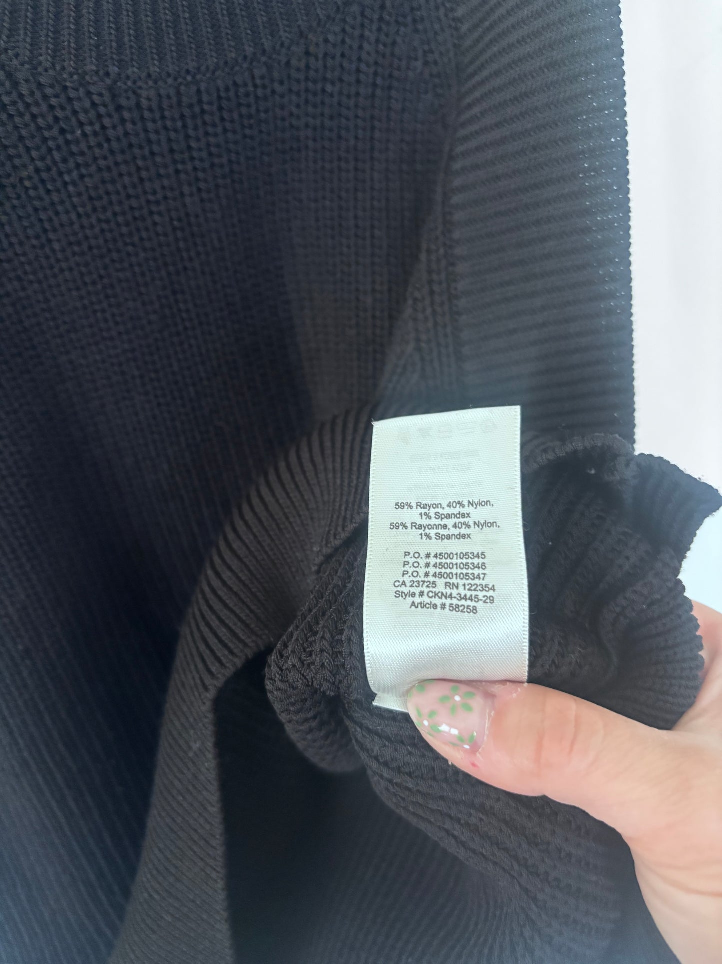 Wilfred Crevier Knit Ribbed Sleeveless Top in Black | Sz Medium