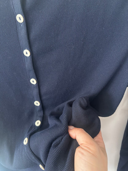 A&F Long-Sleeve Slash Button-Through Top in Navy | Sz Medium