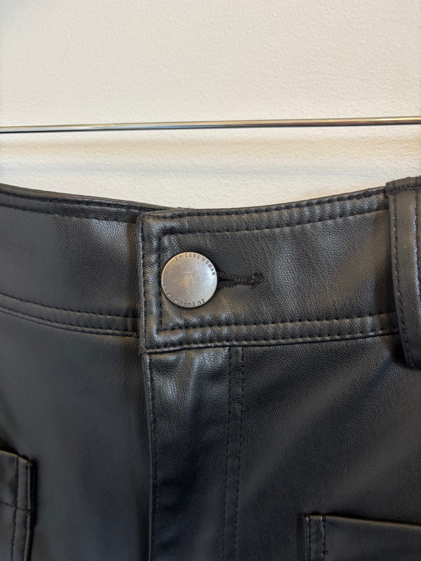 Zara Faux Leather Marine Wide Leg Pants | 6 (O33L4)