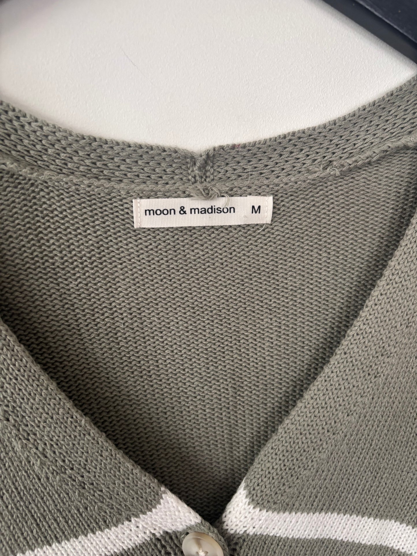 Moon & Madison Striped Oversized Cardigan | Sz Medium (oversized)