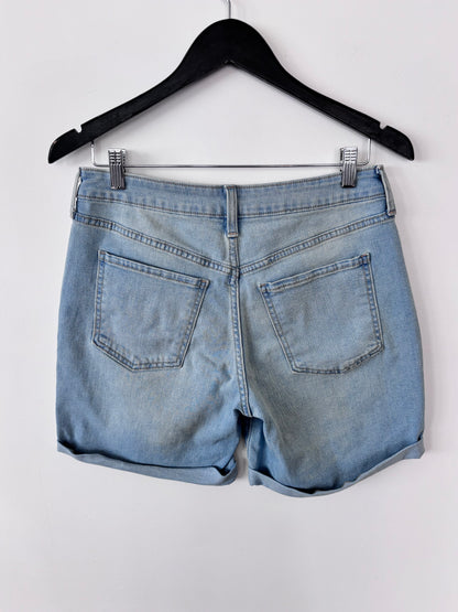 Old Navy HR WOW Cuffed Shorts | Sz 6