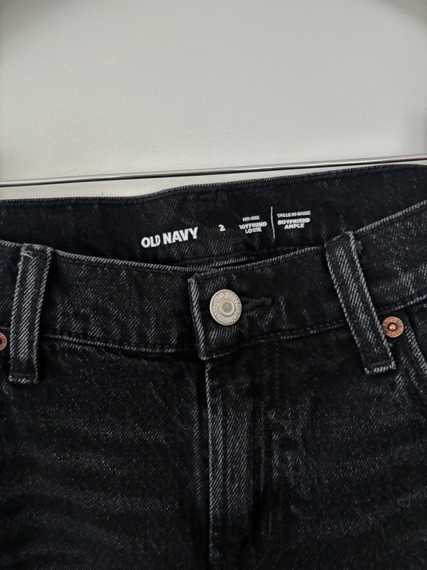 Old Navy Mid Rise Loose Boyfriend Jeans Black Wash | Sz 2 (J125E13)