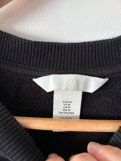 H&M Basic Black Crewneck Sweatshirt | Sz Medium