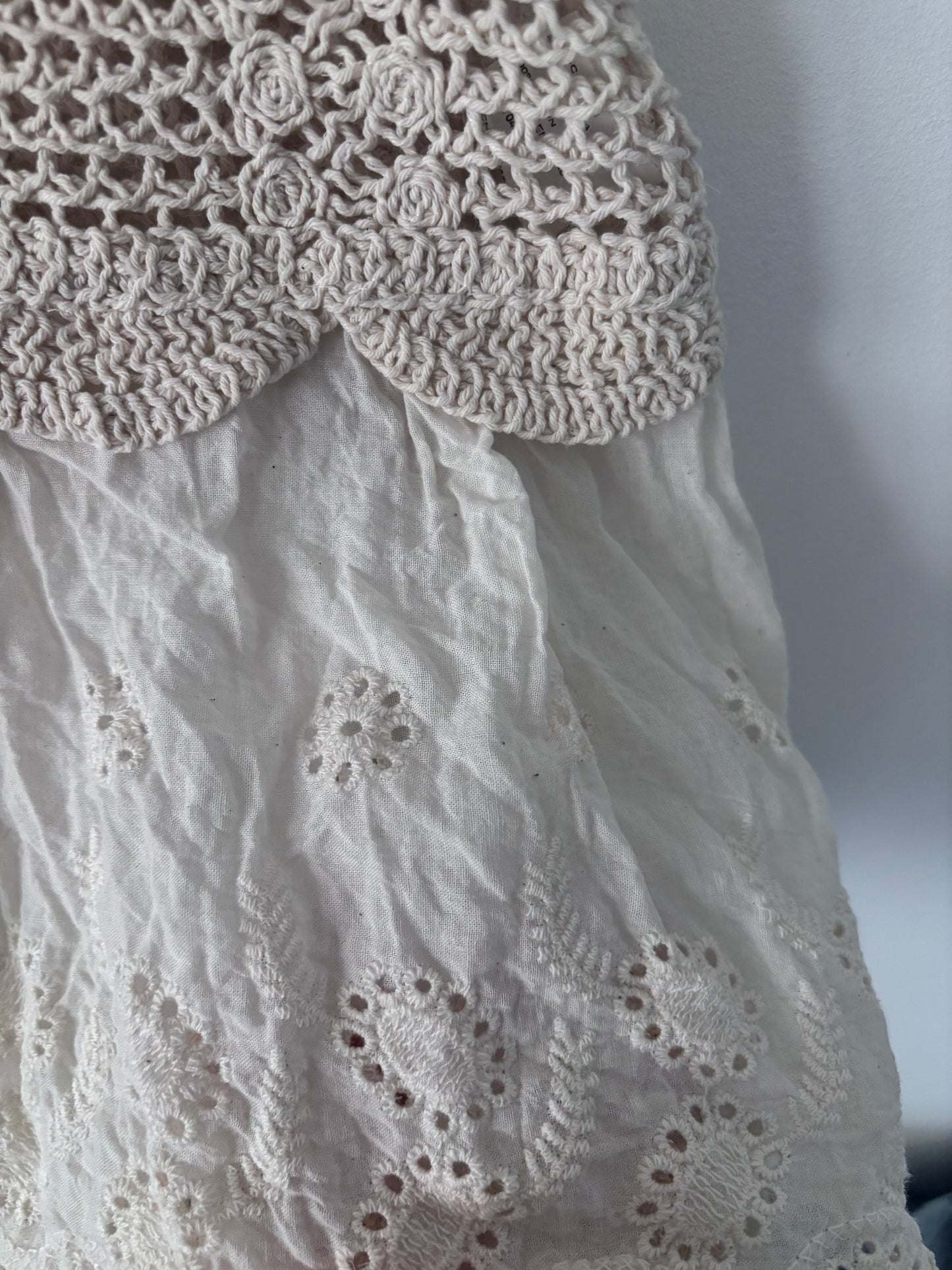 Rebellion Crochet Tank Top | Sz Large (fits Medium)
