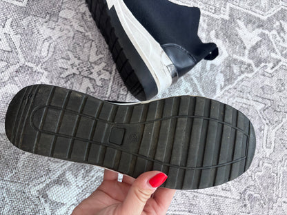 Steve Madden Black Sock Sneakers | Sz 9