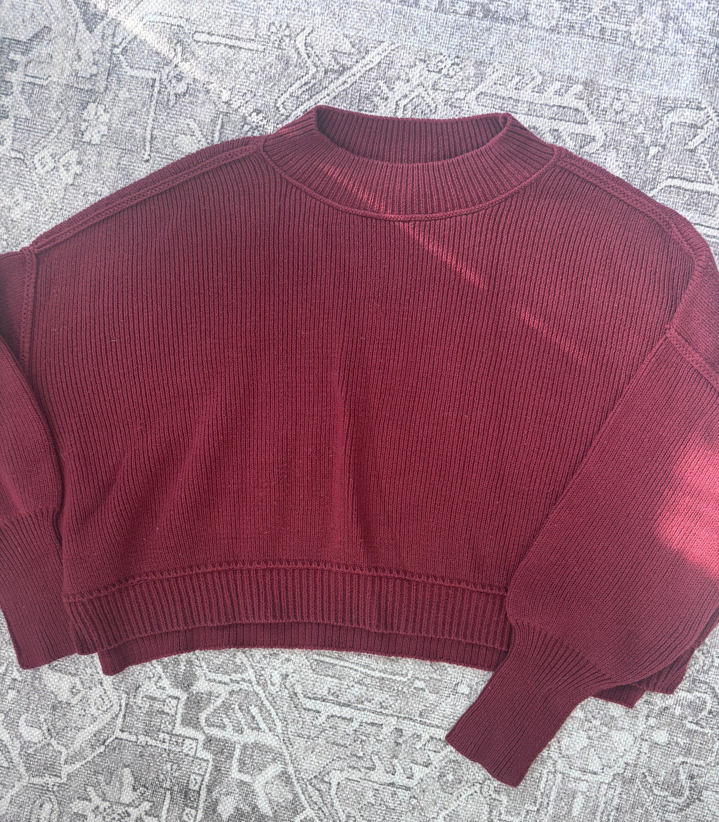 RD Style Cabernet Cropped Slouchy Sweater | Sz Medium
