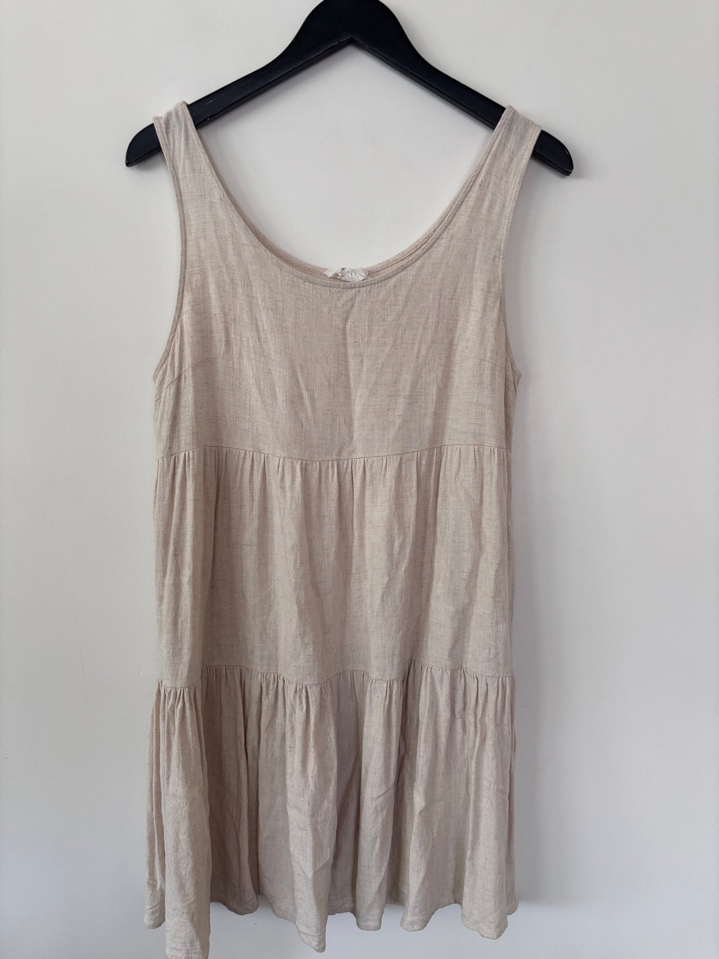 Molly Bracken Linen Tiered Sleeveless Dress | Sz Medium (flaw)