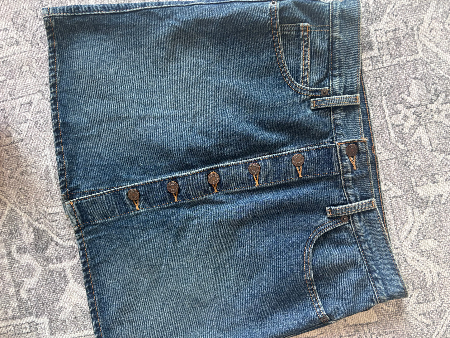 Levi's Retro Button Front Denim Skirt | Sz 28