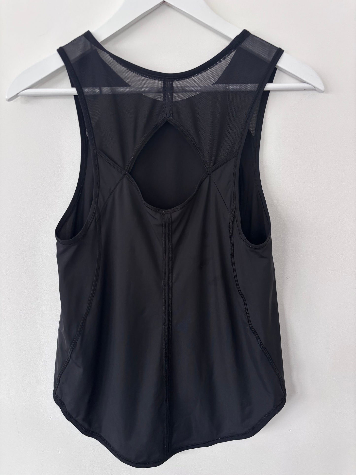 Lululemon Sculpt Tank in Black | Sz 6 (approx)