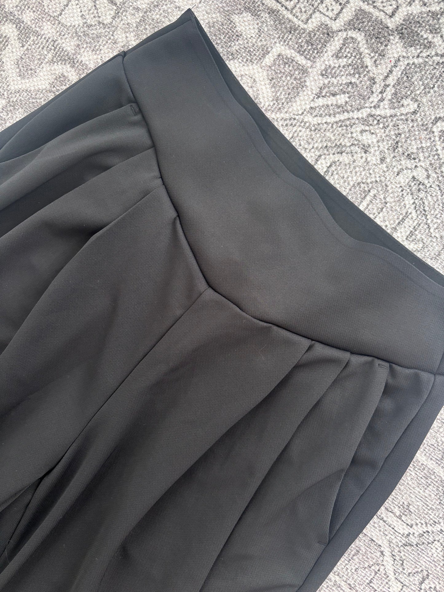 Halara Flex Pleated Wide Leg Pants NWT Black | Sz Medium