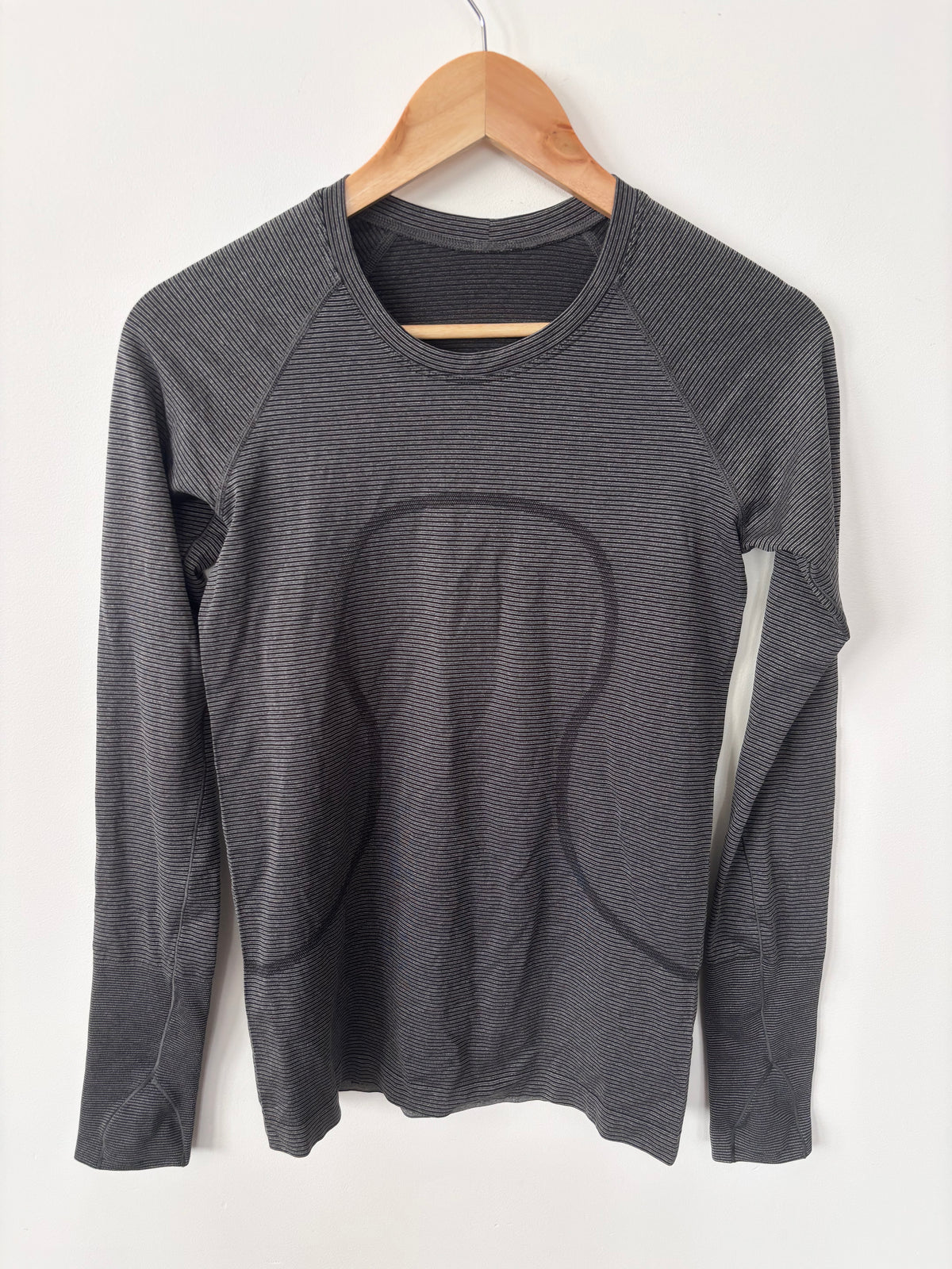 Lululemon Swiftly Tech Long-Sleeve Shirt 2.0 *Hip Length | Sz 4-6