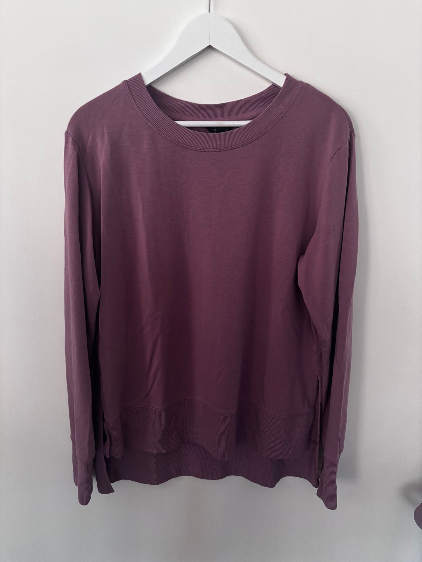 MPG Weekender Crewneck Sweater | Sz Large