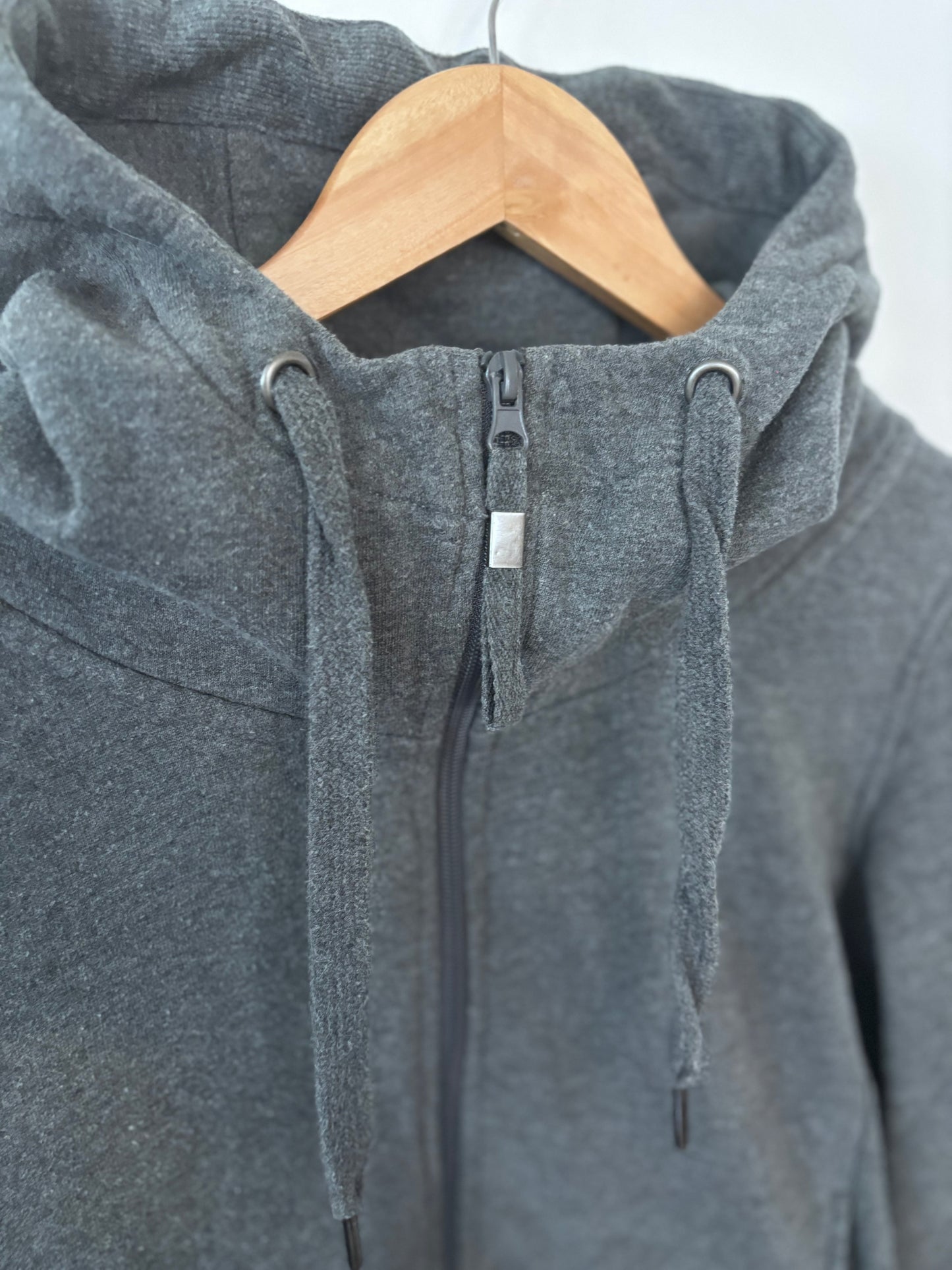 Mondetta Dark Grey Zip Hoodie | Sz Small