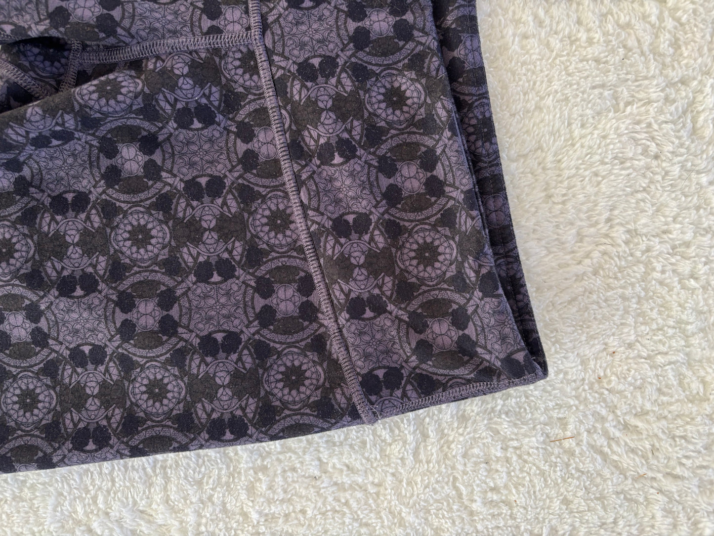 Lululemon Printed Leggings Mini Prisma Nightfall | 8 (O159W10)