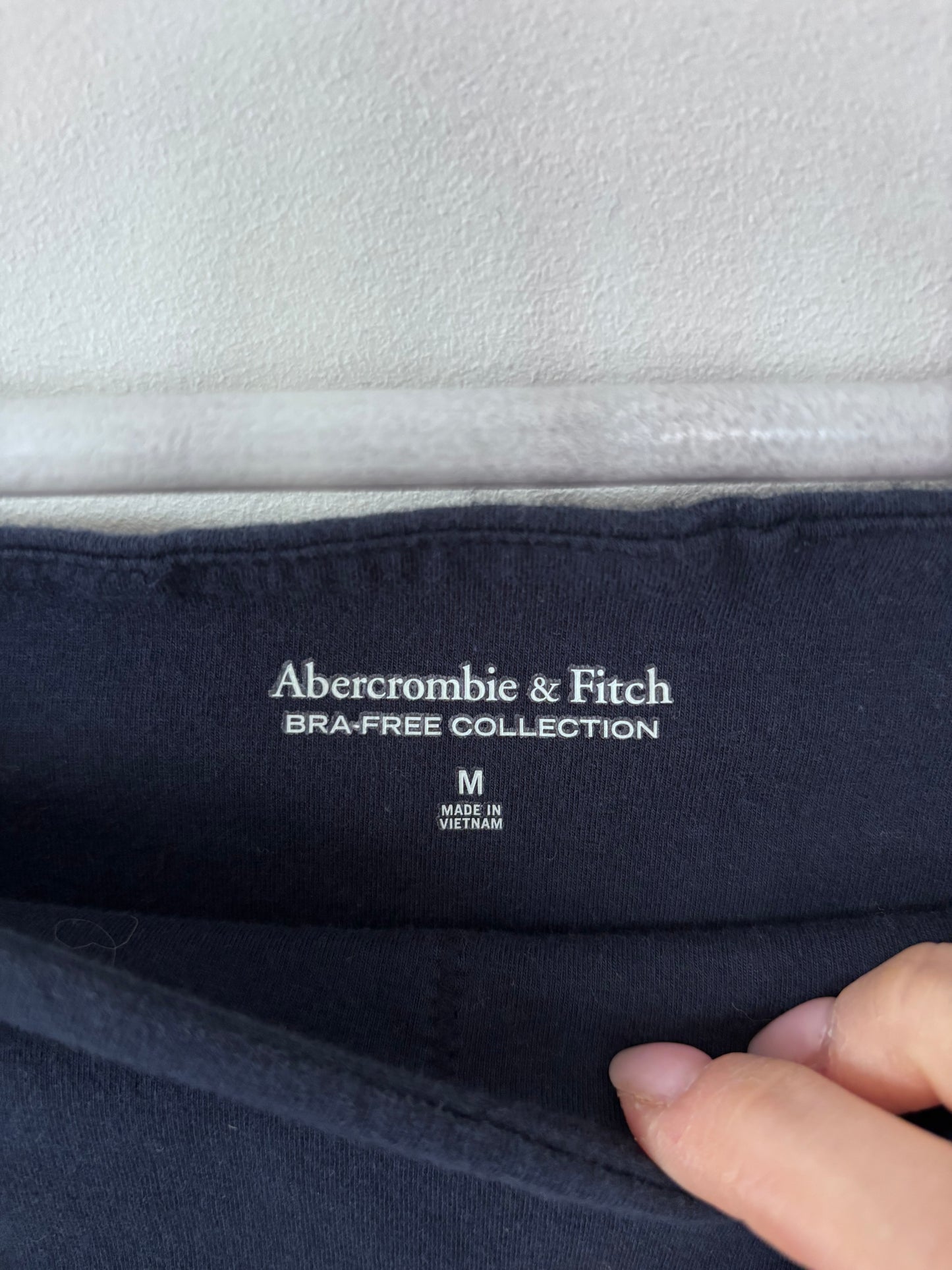Abercrombie Navy Bra-Free Off-The-Shoulder Top | Sz Medium