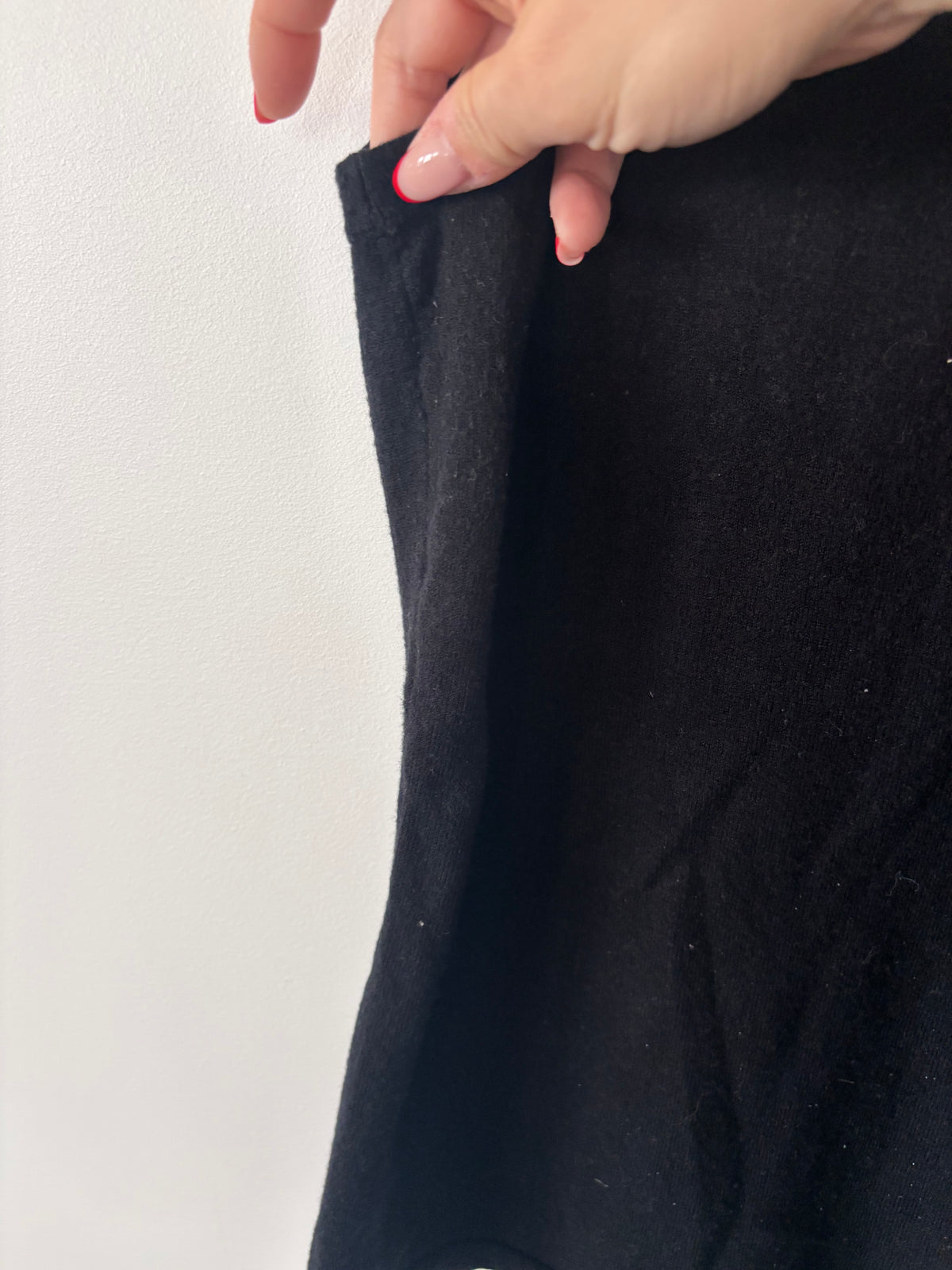 Piccadilly Canada Soft Sleeveless Black Turtleneck | Sz Small (generous)