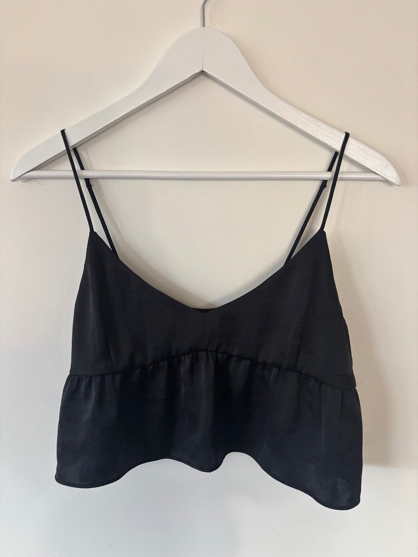 Wilfred / Aritzia Lover Satin Camisole | Small (N202K6)