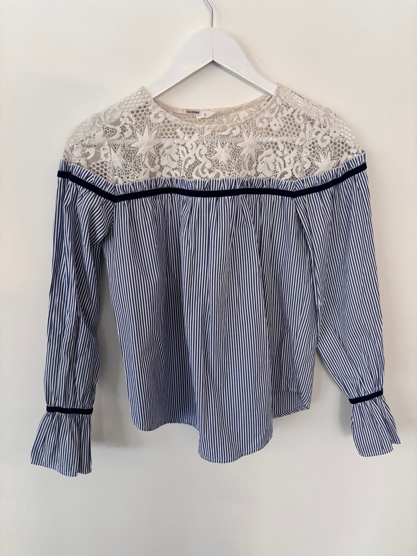 Striped and White Lace Top | Sz Small