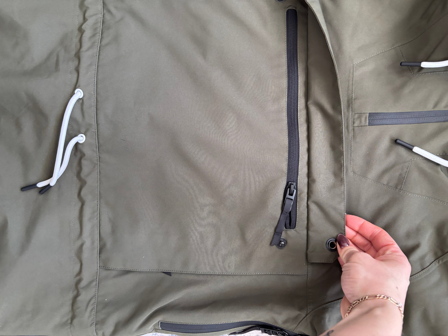 Annok W Snowboard Jacket Women Olive Green NWT | Sz Small (D006R5)