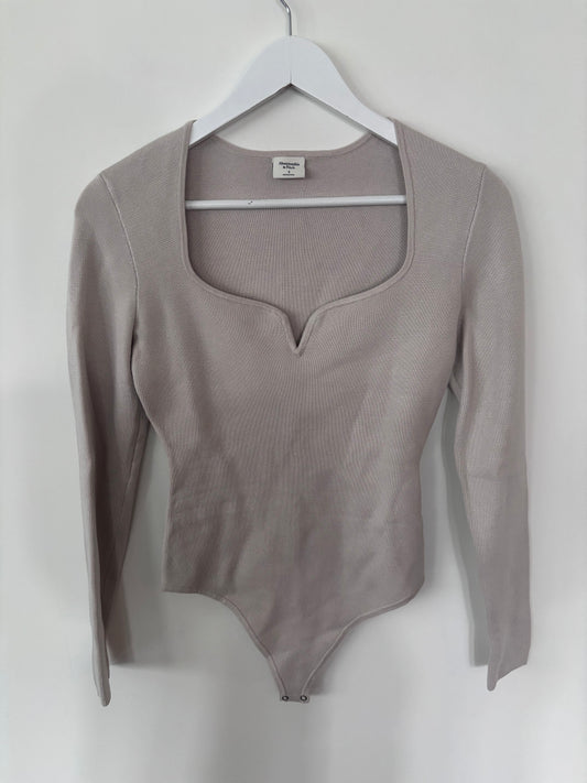 A&F Knit Long Sleeve Beige Bodysuit | Sz Small
