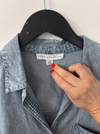 Jane & Delancey Lightweight Denim Button Up Top | Sz Medium