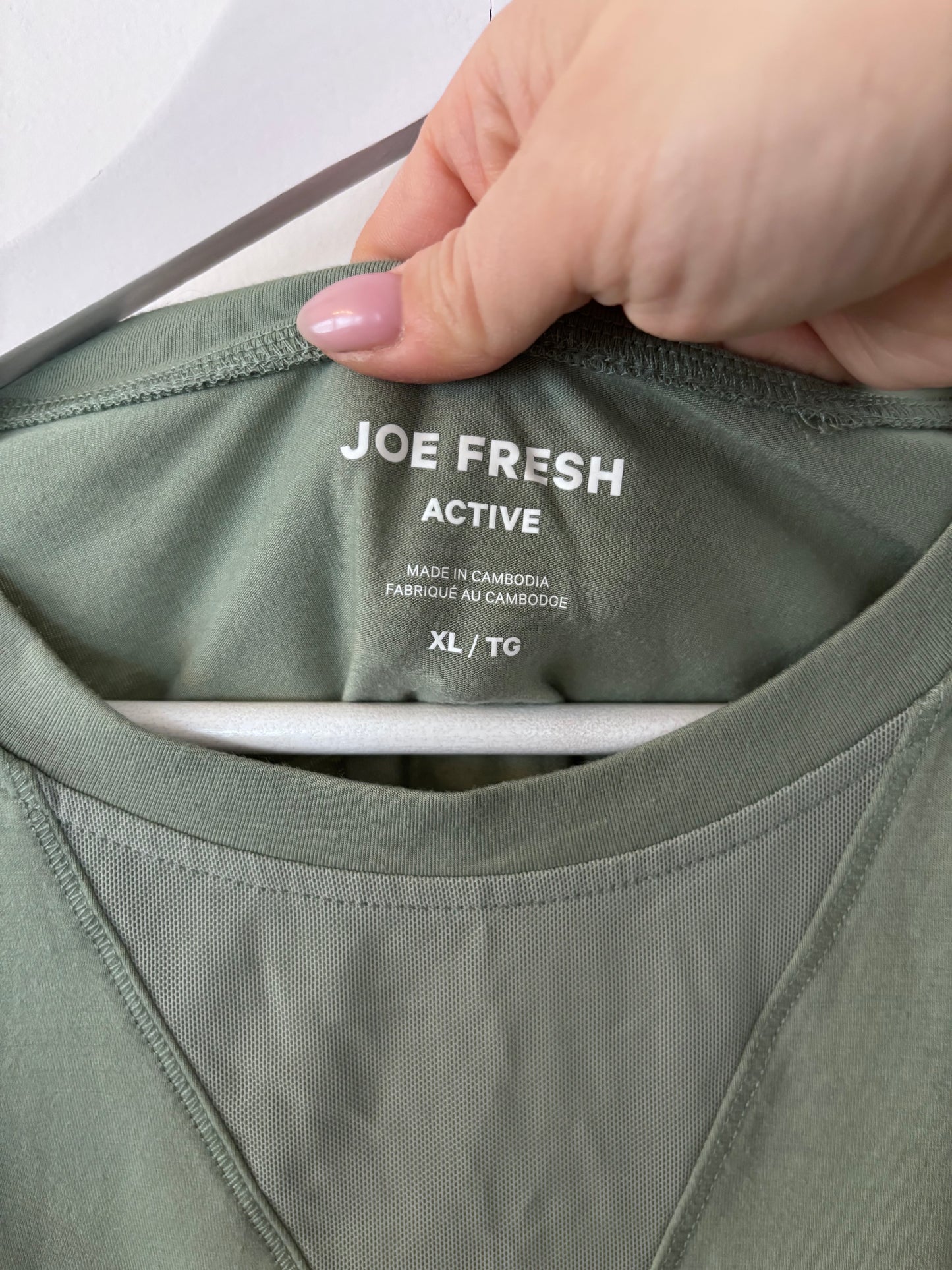 Joe Fresh Active Top | Sz XL