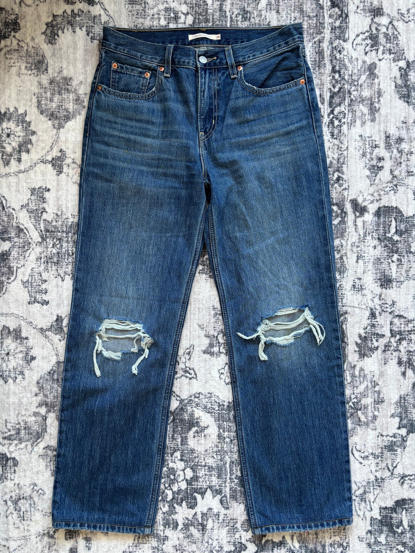 Levi's Low Pro Straight Jeans with Distressed Knees | Sz 28 (N240M8)