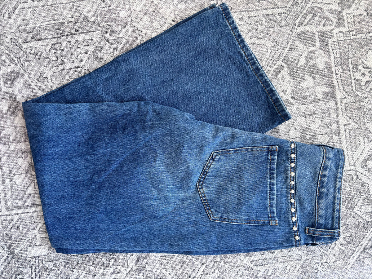 Calie 1850 Studded Blue HR Jeans | Sz 7 (fit like 26/27)