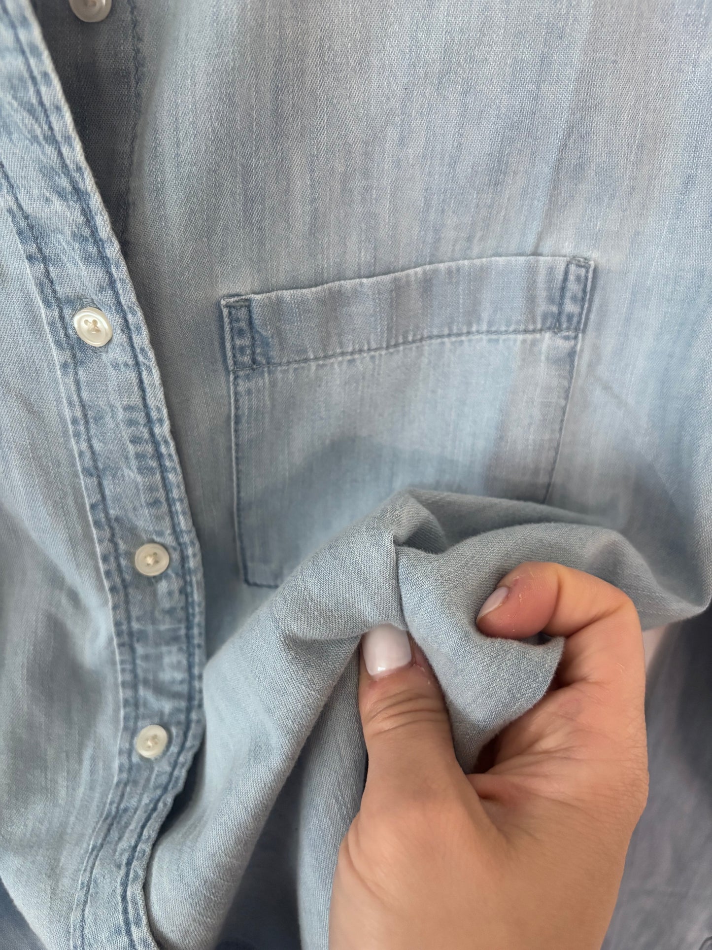 Gap Chambray the Perfect Shirt Button Down | Sz Small