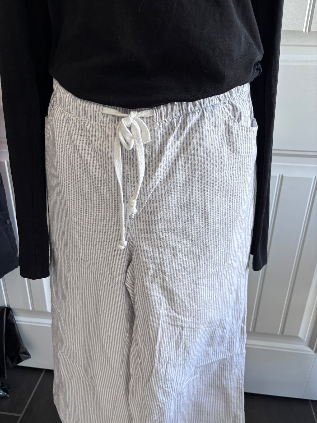 Cali 1850 Subtle Striped Cotton Pants | Sz Medium