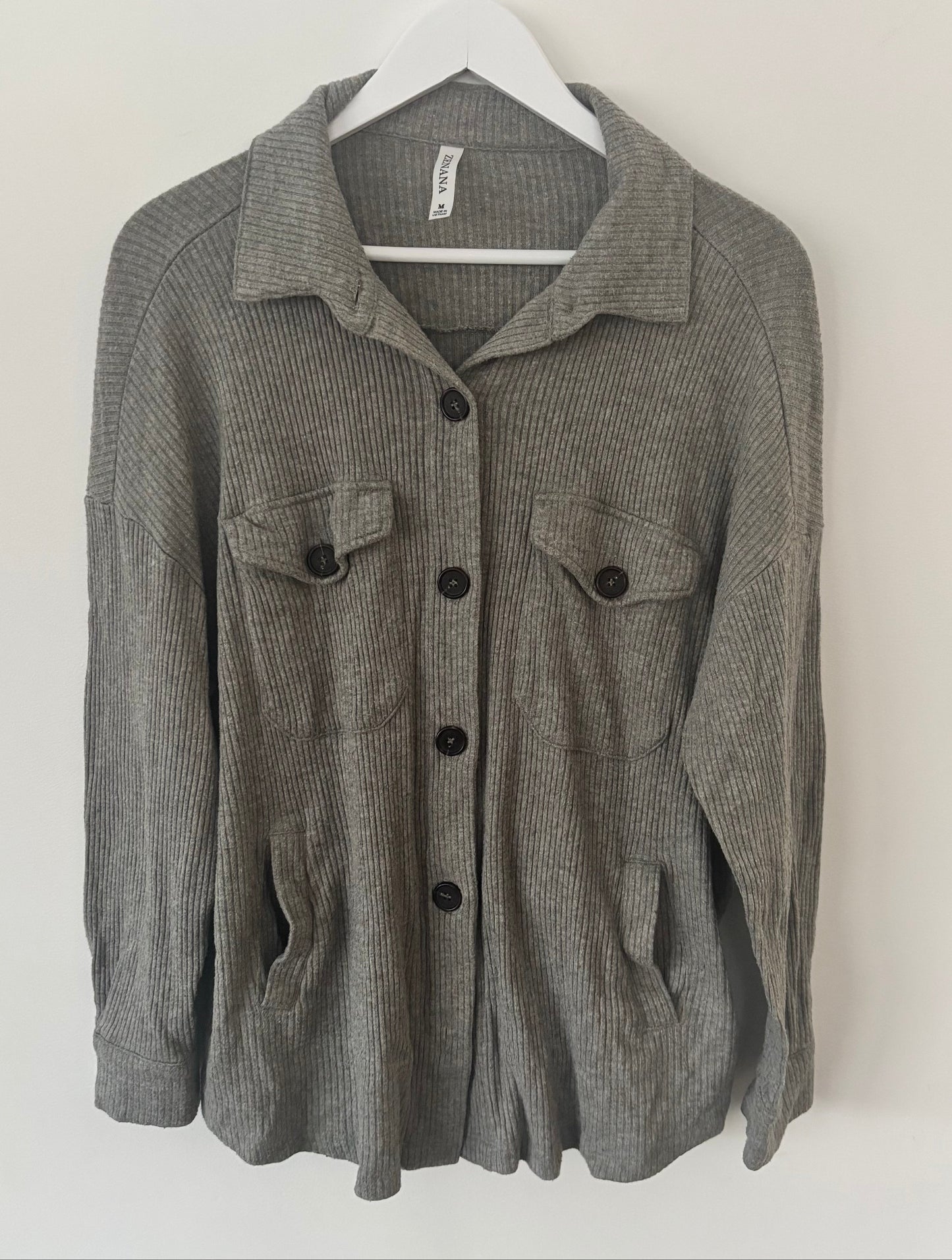Zenana Grey Lightweight Shirt Jacket | Sz Medium (J84B8)