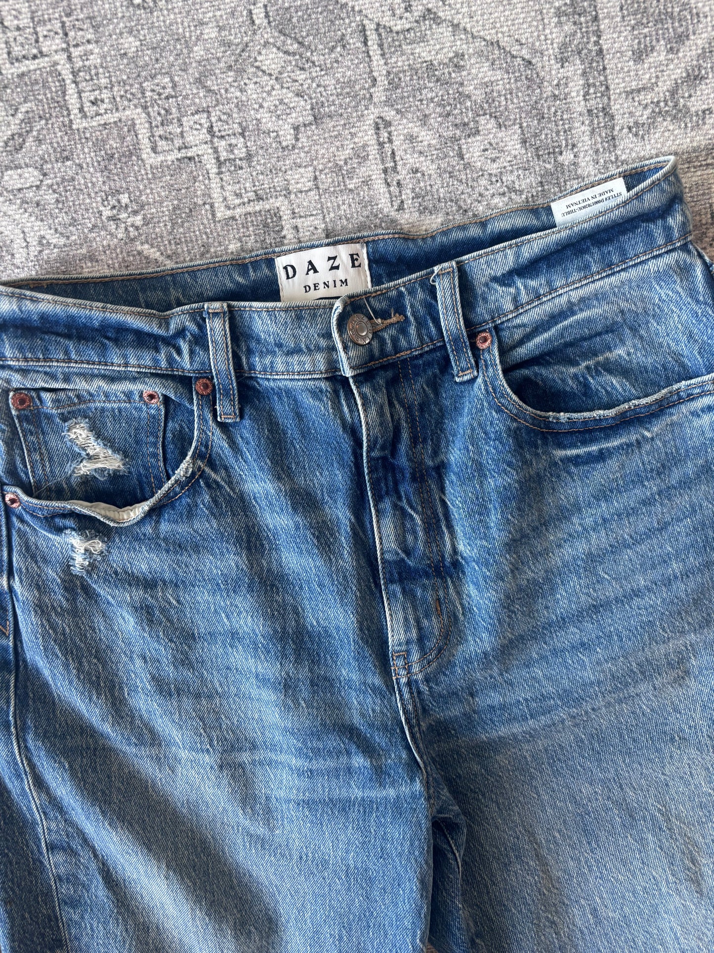 Daze Denim The Cuffed Venice Barrel Jeans | Sz 27