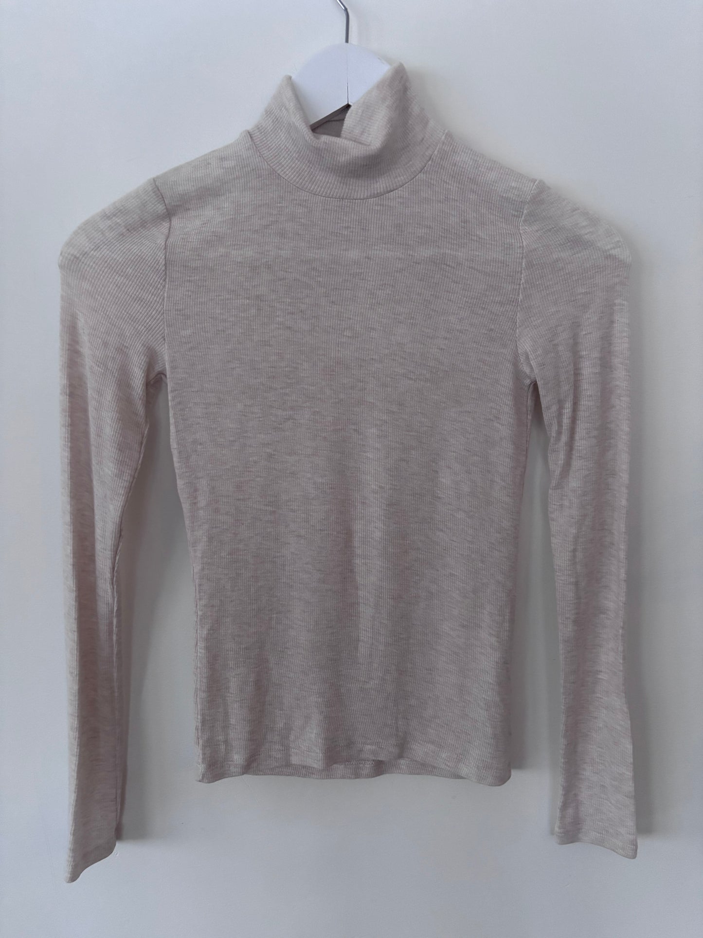 Wilfred Free Ribbed Only Turtleneck | Sz XS￼
