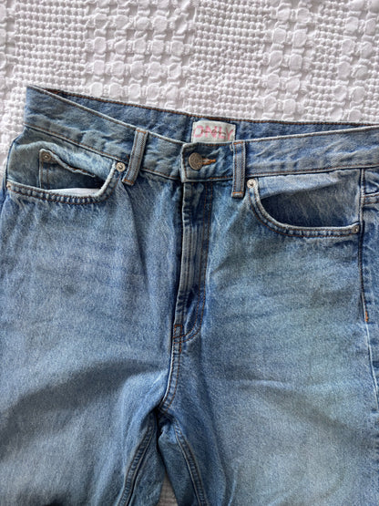 ONLY High Rise Straight Leg Denim | Sz 29 (small fit, 28)