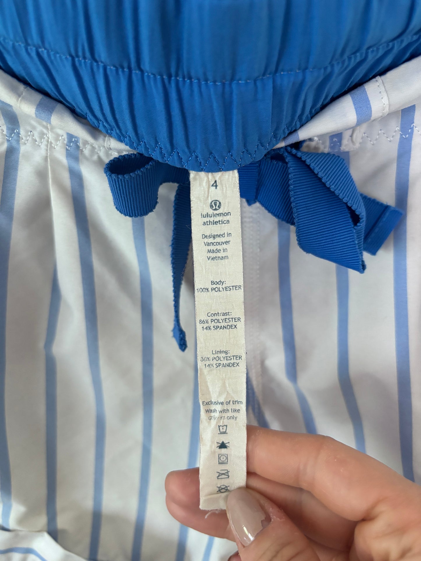 Lululemon Spring Break Away Short | Sz 4