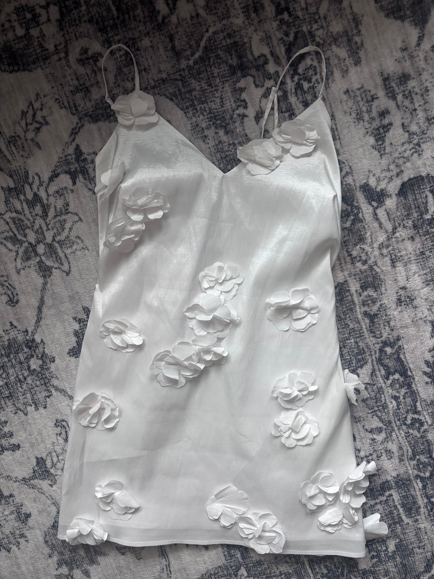 A&F White 3D Applique Mini Dress | Sz Medium