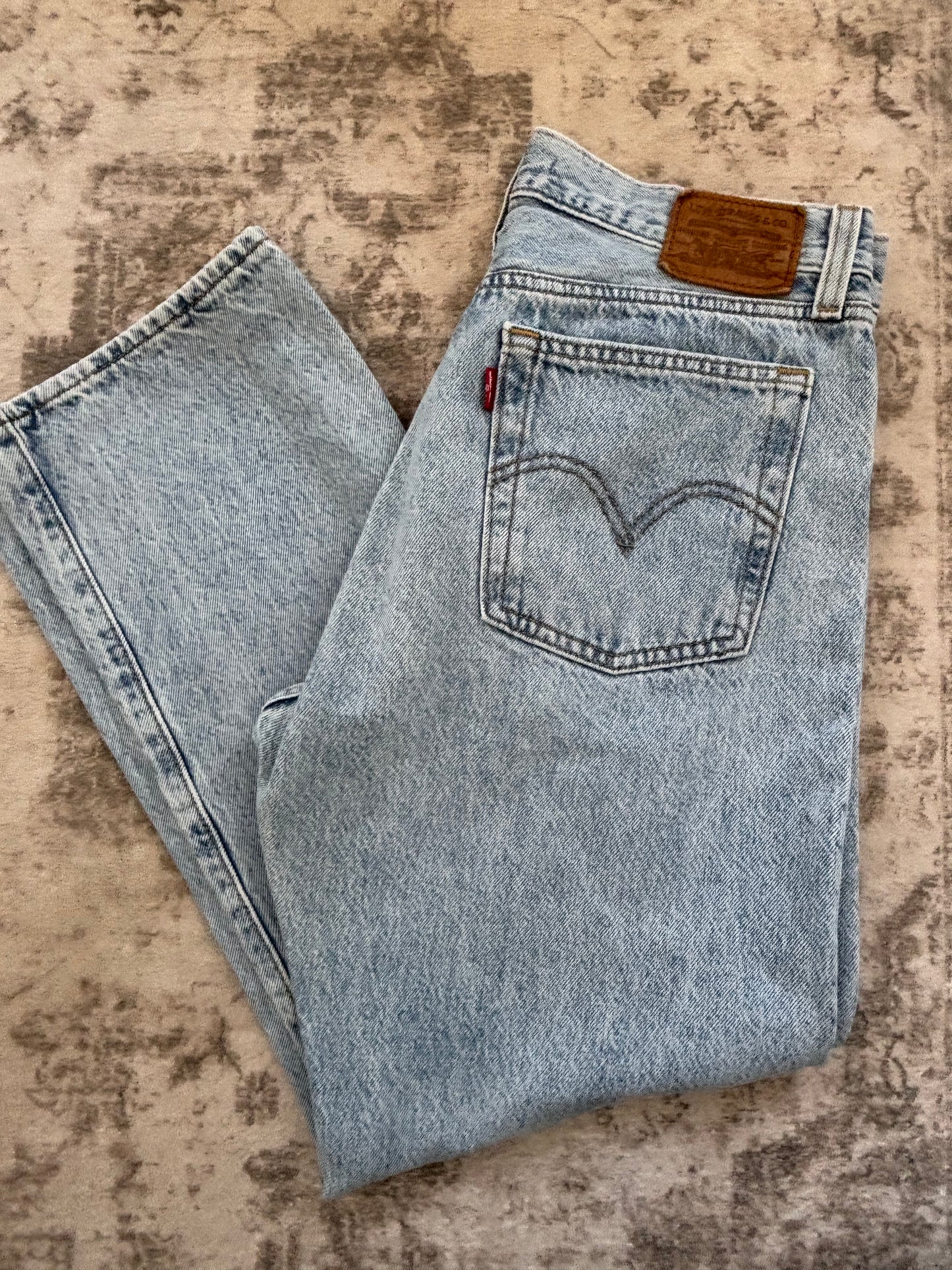 Levi's Wedgie Straight Denim  | 28 (fits smaller) (O13L4)
