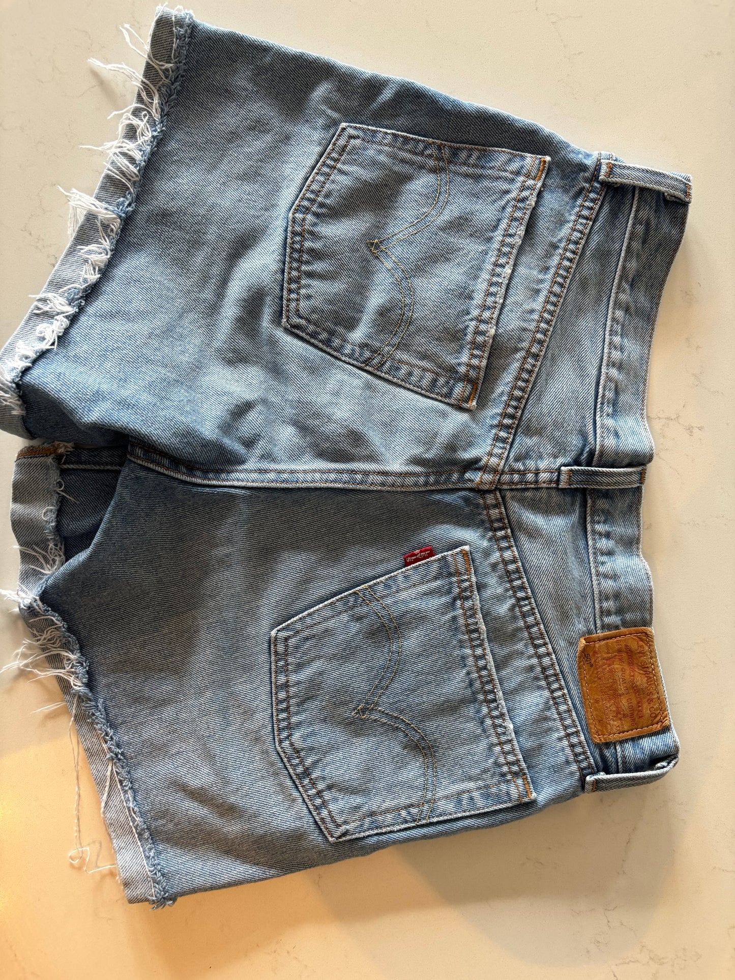 Levi 501 Classic Shorts Medium Blue | 27 (longer length, looser fit)
