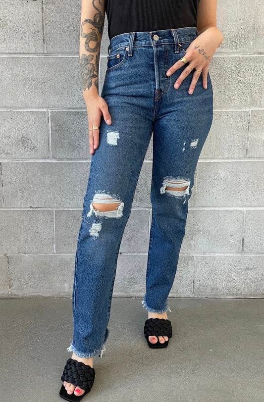 Levi's Wedgie Straight Distressed Denim 28" long | Sz 28 (F134E13)