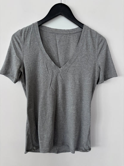 Lululemon Grey V-neck Love T Shirt | Sz 6 approx