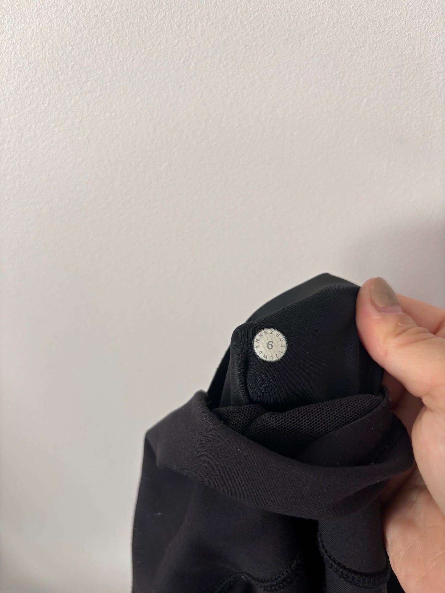 Lululemon In Movement 7/8 Tight *Everlux 25" Black | Sz 6