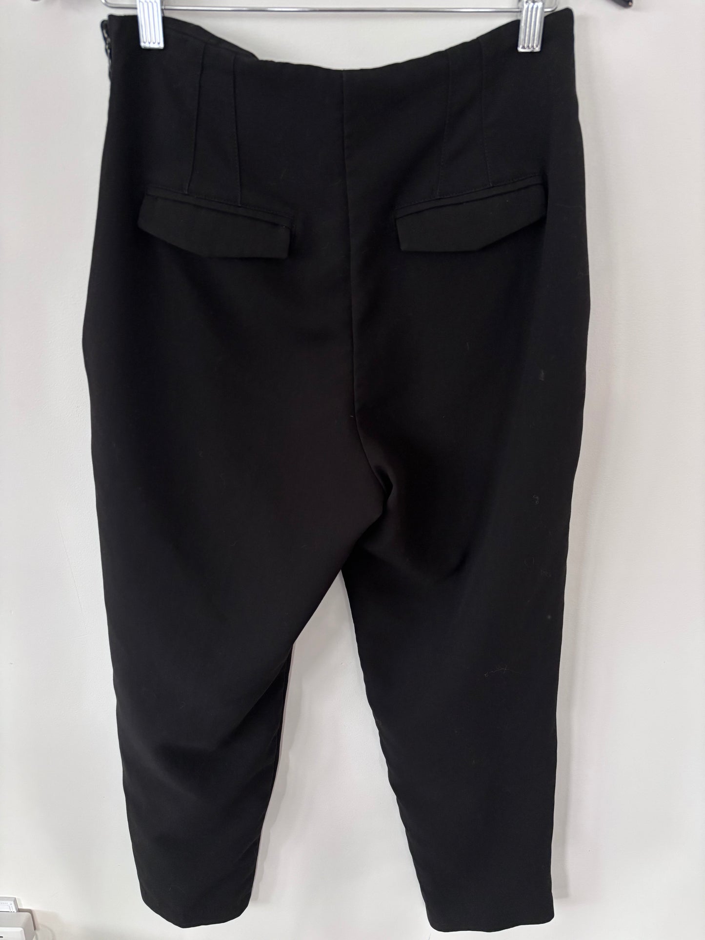 Dynamite Black High Rise Pleated Pants | Sz 8 (F80L9)