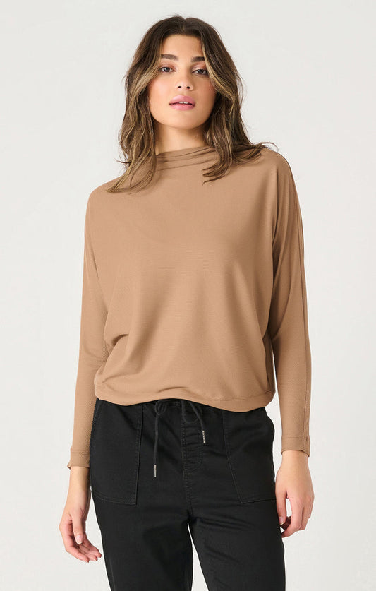 Dex Cream* Ribbed Mock Neck Long Sleeve | L (O121M17)
